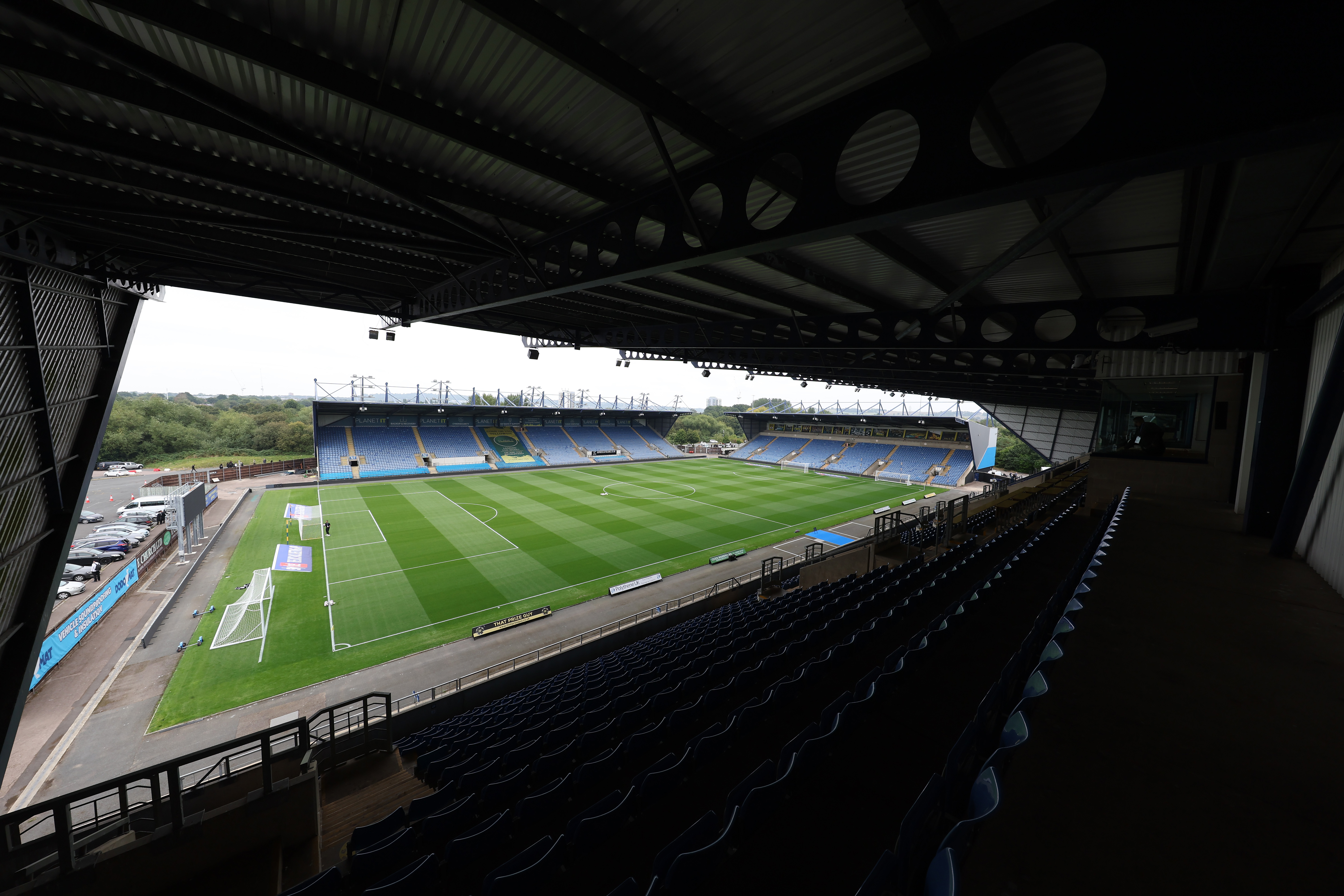 Kassam Stadium