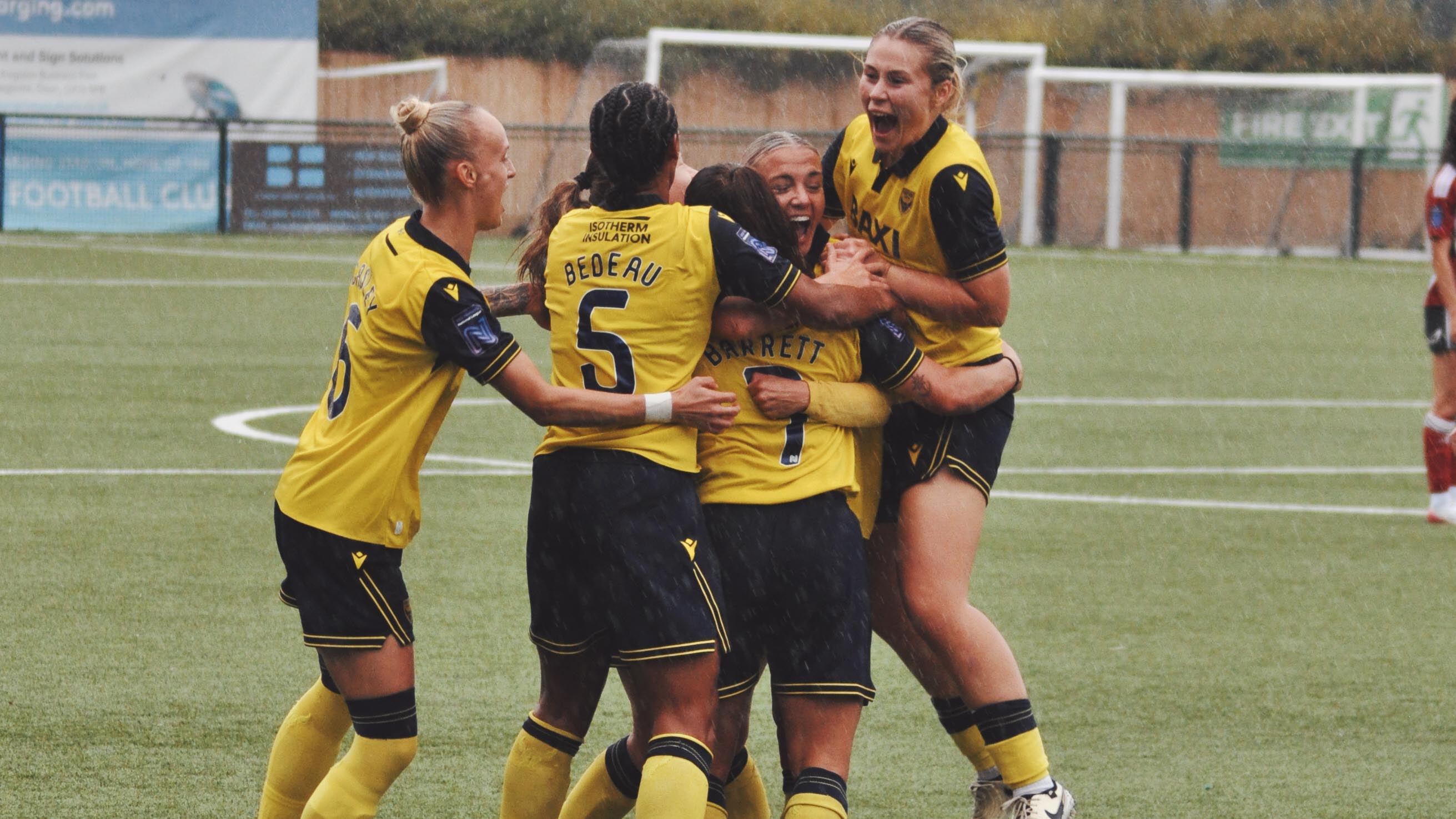 Oxford United Women Celebration