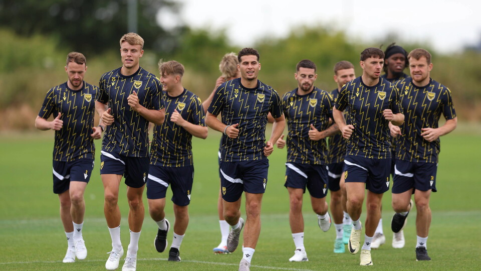 OUFC players running