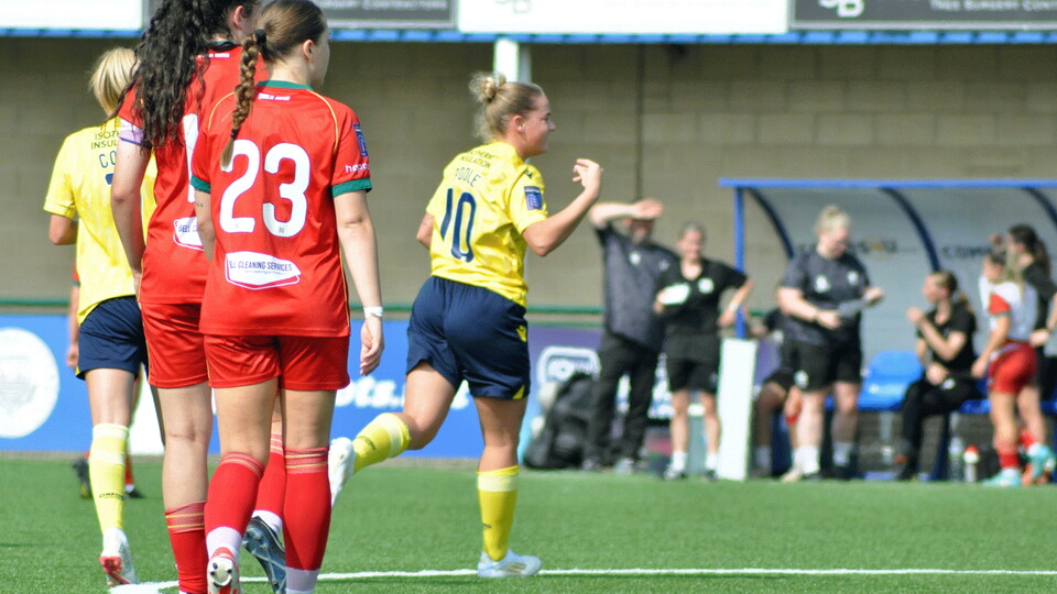 women vs Gwalia