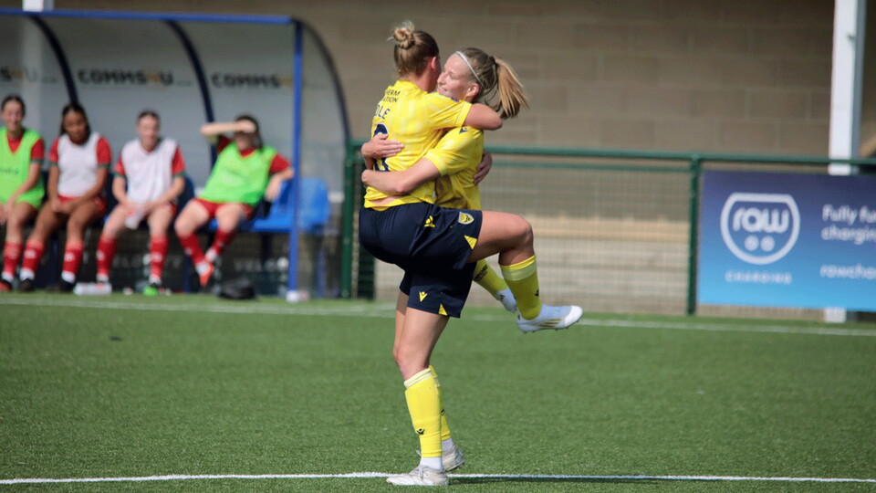 women vs Gwalia